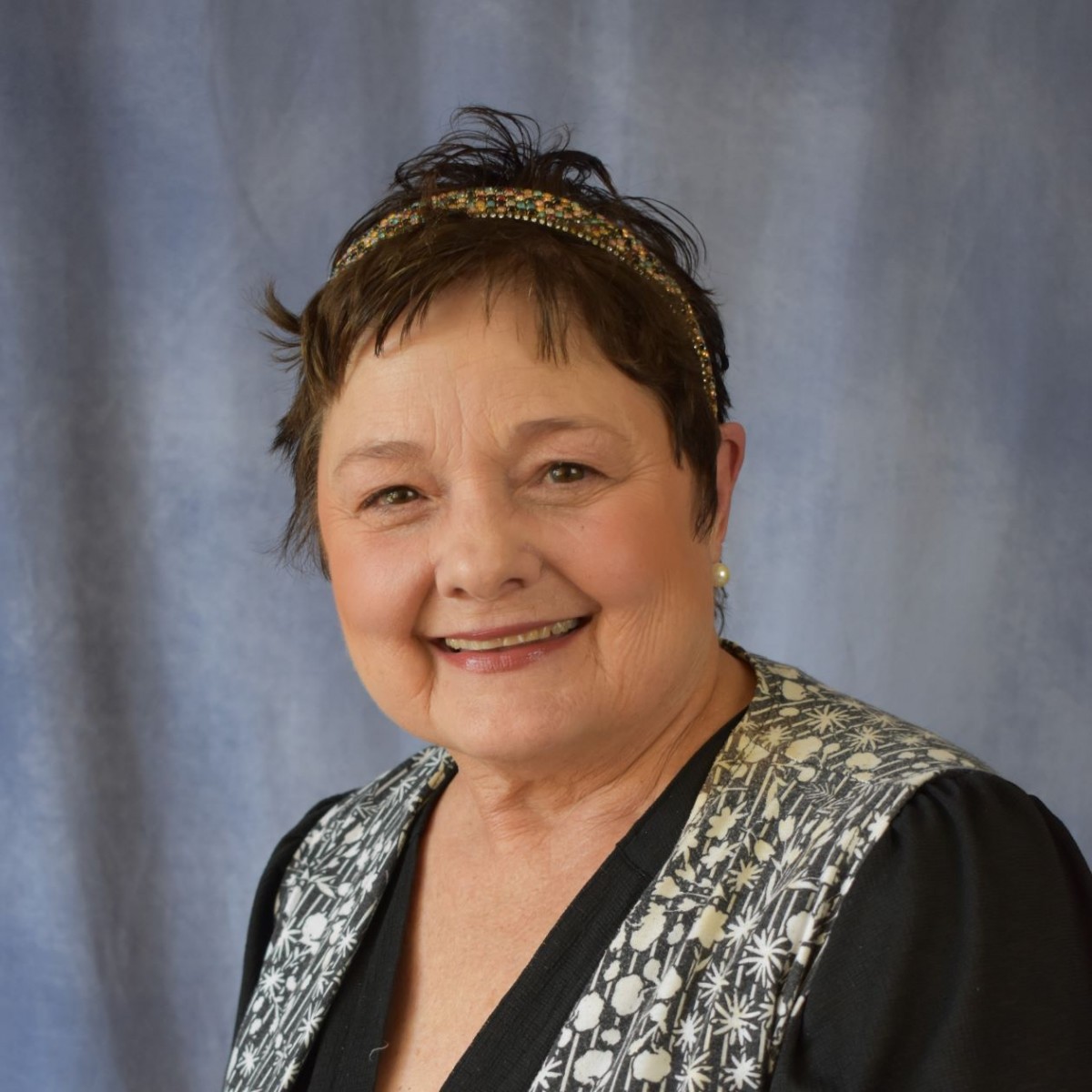 Linda Hernandez-Meeks